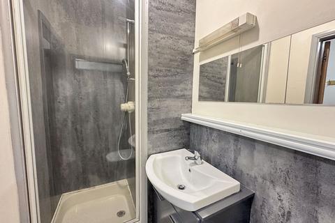 1 bedroom apartment to rent, London Road, High Wycombe, Buckinghamshire, HP11