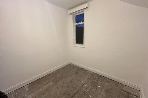3 bedroom terraced house for sale, Drake Street, Gainsborough, Lincolnshire, DN21