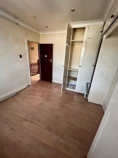undefined, Tithe Farm Avenue, Harrow