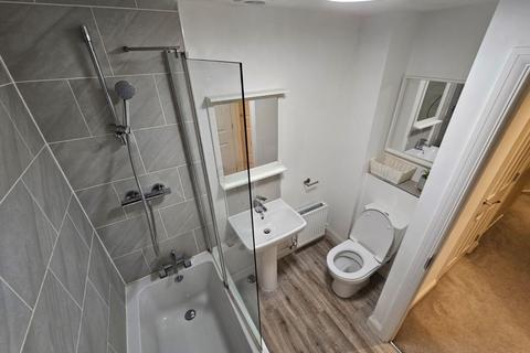 undefined, Queens Road, Slough SL1