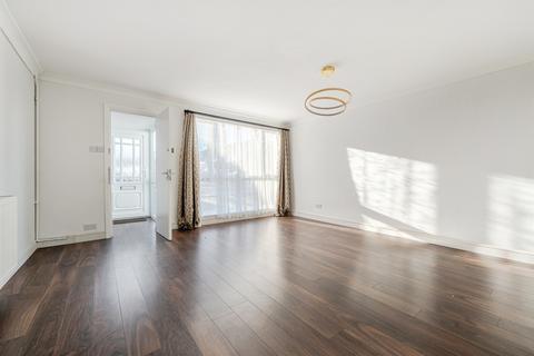 3 bedroom terraced house for sale, Acorn Close, Enfield