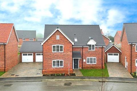 undefined, Roundhouse Way, Yaxham, Dereham