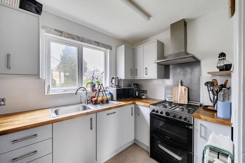 2 bedroom end of terrace house for sale, Oakwood Road, Eastleaze, Swindon, SN5 7EF