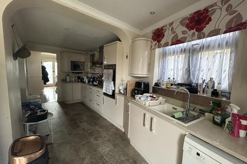 3 bedroom semi-detached house for sale, Danehurst Gardens, ILFORD IG4