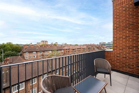 2 bedroom apartment to rent, Wilcox Road, London, SW8