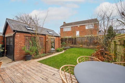 3 bedroom semi-detached house for sale, Kingsway Drive, Harrogate, HG1