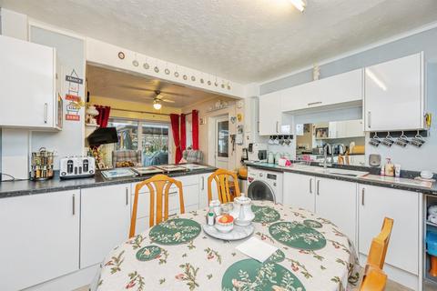 2 bedroom detached bungalow for sale, Old Hall Avenue, Derby DE24