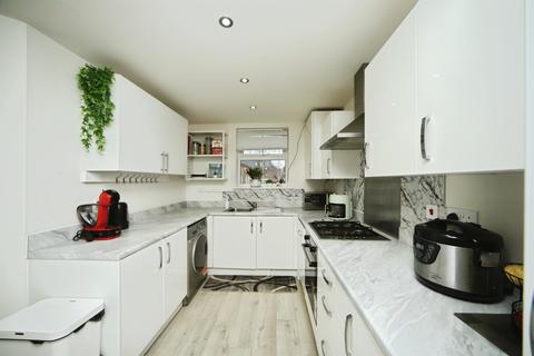 3 bedroom semi-detached house for sale, Rossiter Road, Cheddon Fitzpaine, Taunton