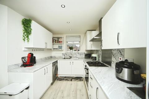 3 bedroom semi-detached house for sale, Rossiter Road, Cheddon Fitzpaine, Taunton