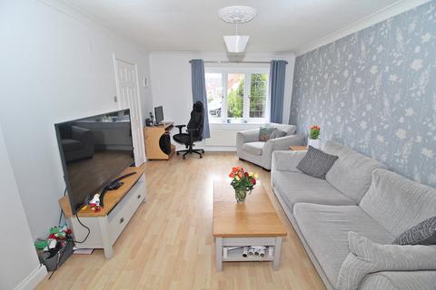 3 bedroom end of terrace house for sale, The Meadows, Flitwick