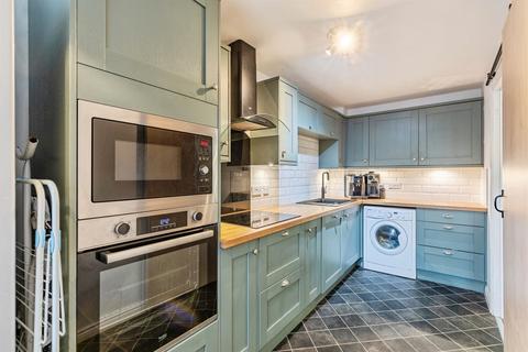3 bedroom townhouse for sale, Walkers Way, Roade, Northampton