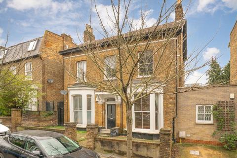 1 bedroom flat for sale, Bickerton Road, London N19