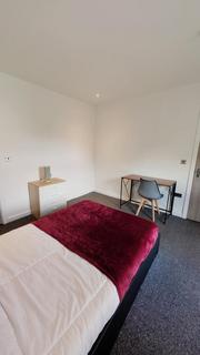 1 bedroom in a house share to rent, Princes  Avenue, Watford WD18