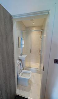 1 bedroom in a house share to rent, Princes  Avenue, Watford WD18