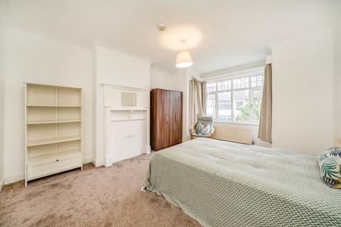 4 bedroom semi-detached house to rent, Hanover Road, London NW10