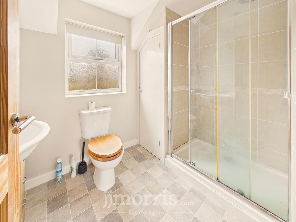 Ensuite Shower Room