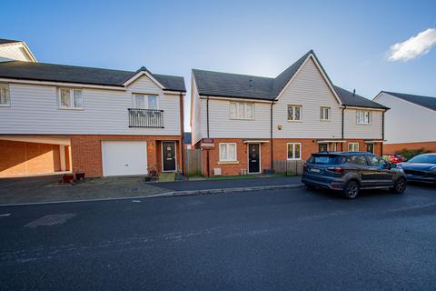 2 bedroom terraced house for sale, Blanford Avenue, Haywards Heath, RH16