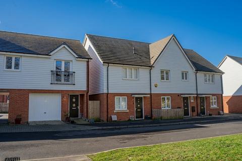2 bedroom terraced house for sale, Blanford Avenue, Haywards Heath, RH16