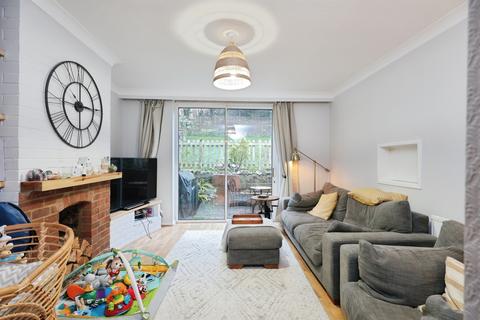 3 bedroom semi-detached house for sale, New Road Close, High Wycombe