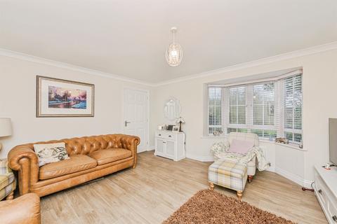 4 bedroom detached house for sale, Dumolos Lane, Glascote, Tamworth