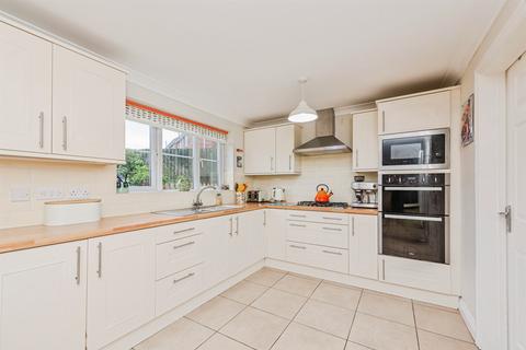 4 bedroom detached house for sale, Dumolos Lane, Glascote, Tamworth