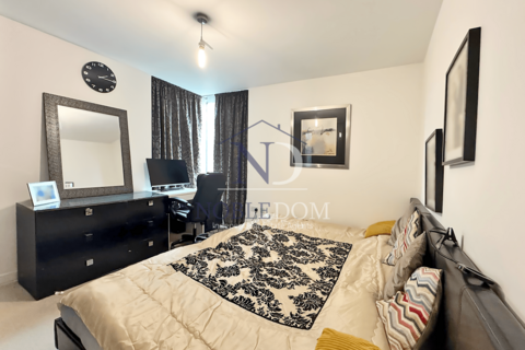 undefined, Northolt, UB5