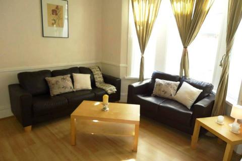 5 bedroom house to rent, Africa Gardens, Heath, Cardiff