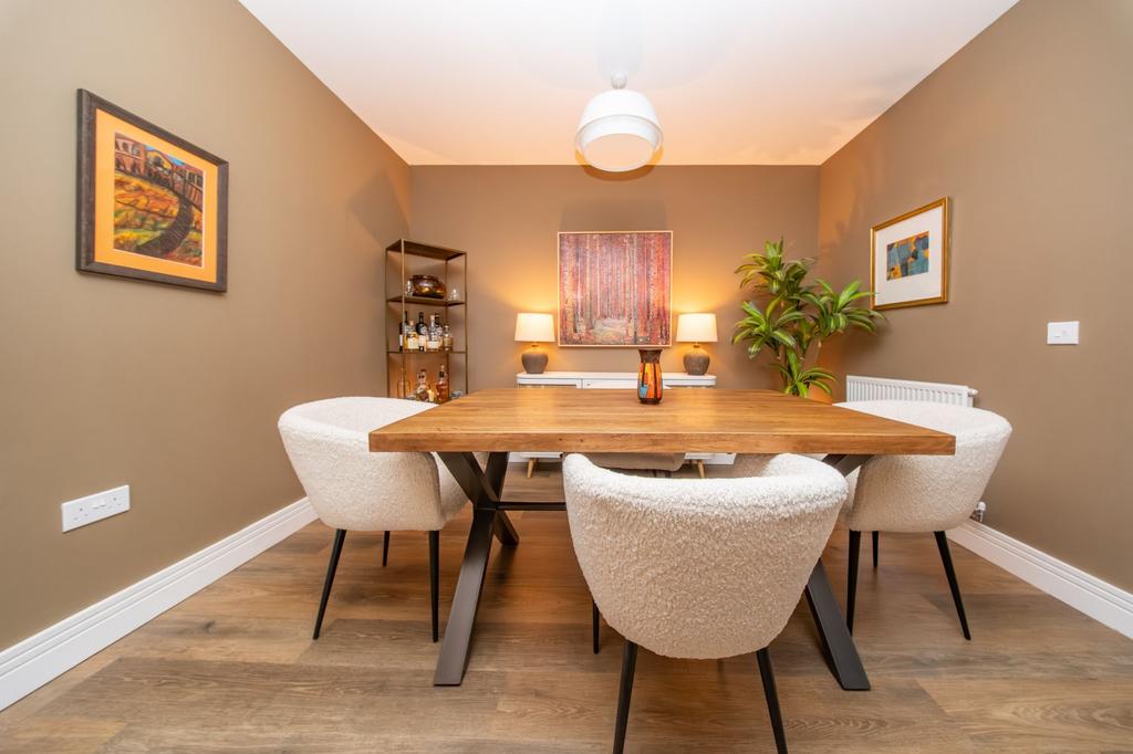 Living Room/ Dining Room