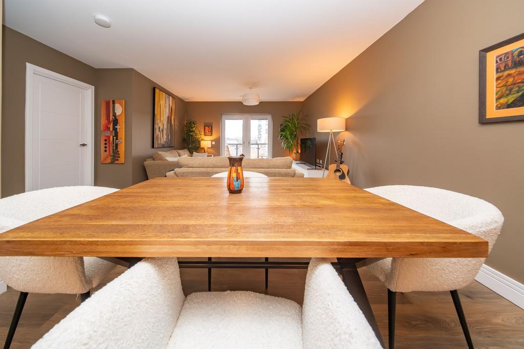 Living Room/ Dining Room