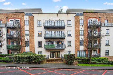 2 bedroom flat for sale, Holford Way, London