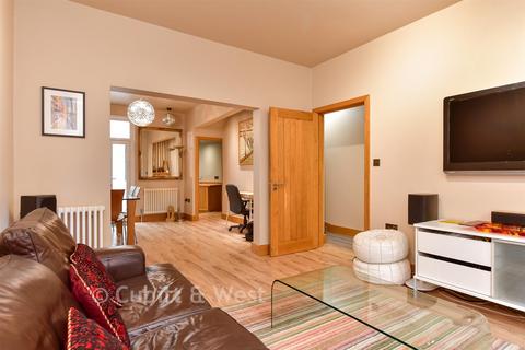 3 bedroom terraced house for sale, Ditchling Rise, Brighton, East Sussex