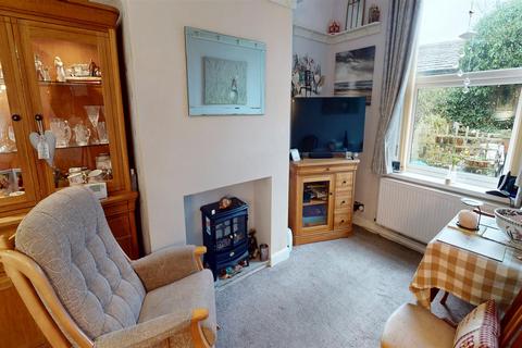 undefined, Penrose Place, Northowram, Halifax