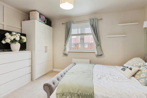 2 bedroom semi-detached house for sale, Wellington Road, Attleborough