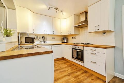 undefined, Briarlea Close, Yeadon, Leeds