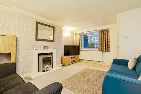 undefined, Briarlea Close, Yeadon, Leeds