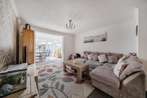 3 bedroom end of terrace house for sale, Colingsmead, Eldene, Swindon, SN3