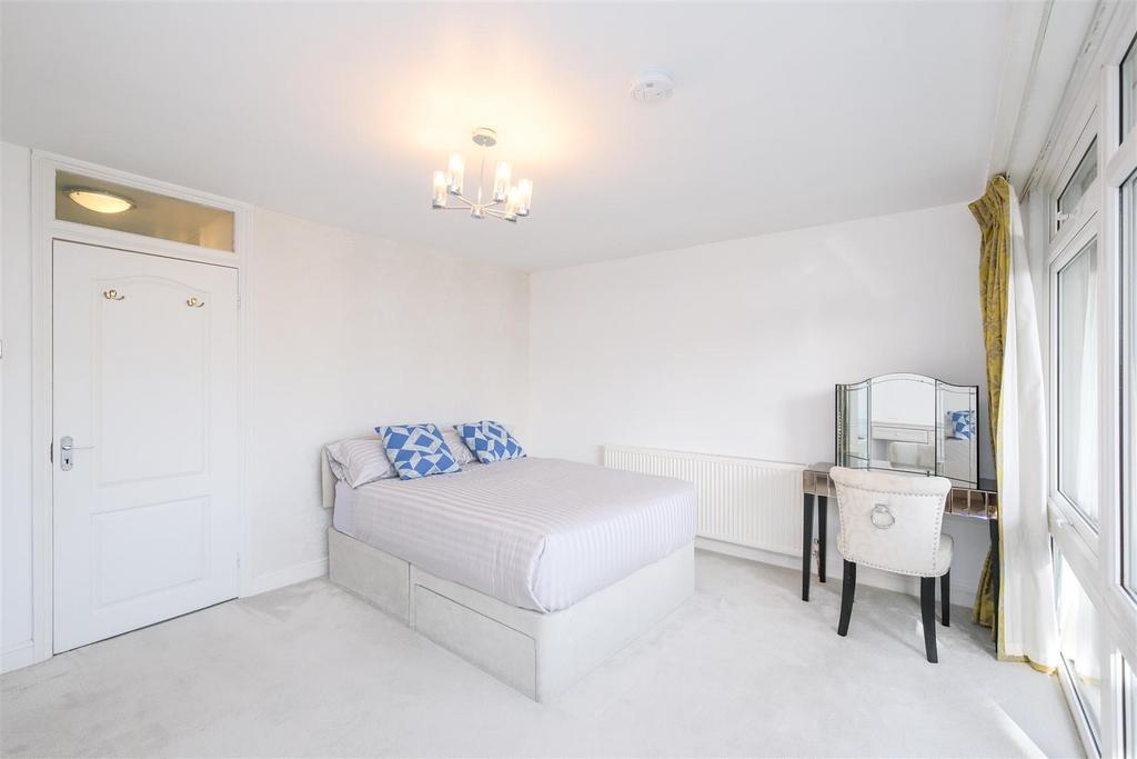 Flat 5 Walbrook-5.JPG