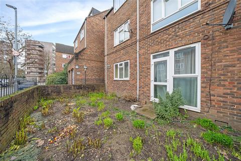 2 bedroom flat for sale, McDermott Close, Battersea, SW11