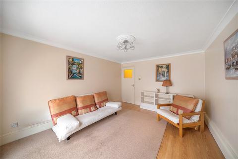 2 bedroom flat for sale, McDermott Close, Battersea, SW11