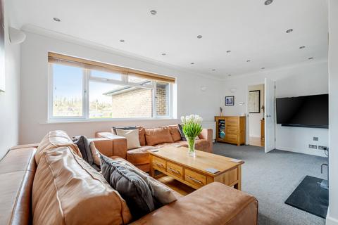 4 bedroom detached bungalow for sale, Roberts Close, Kings Worthy, SO23