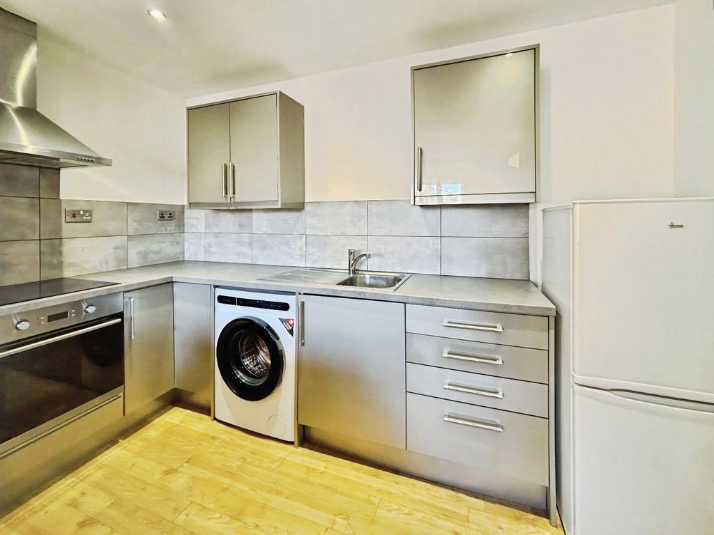 Apartment in Leeds - View 4