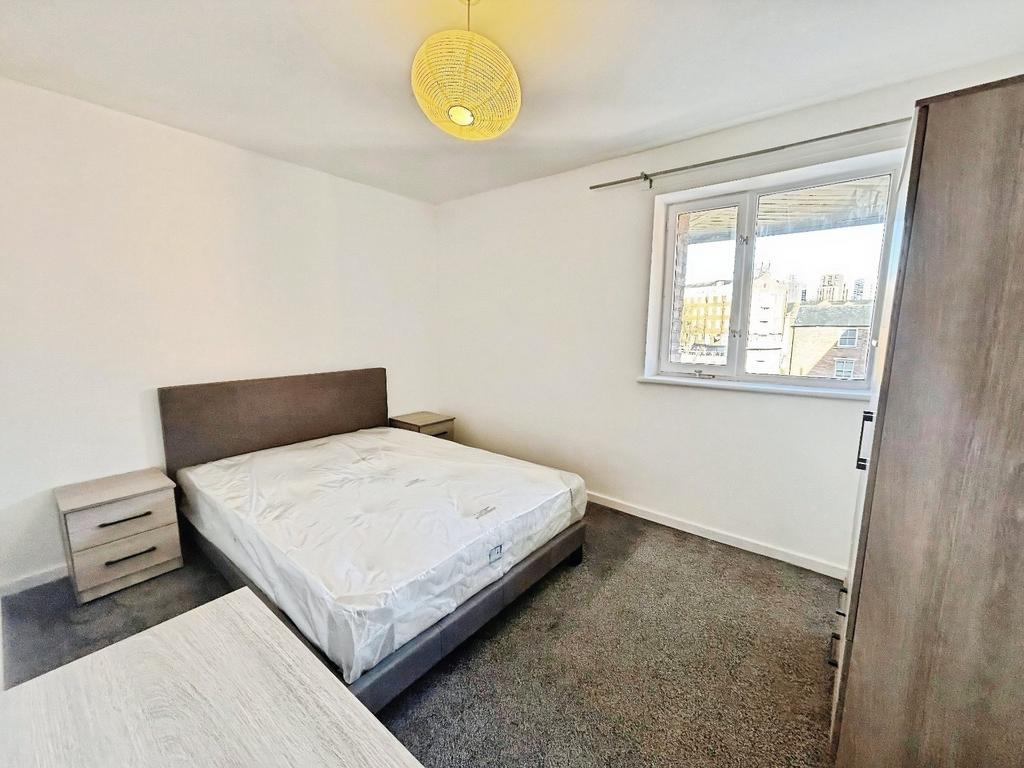 Apartment in Leeds - View 5