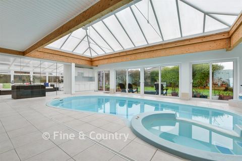 4 bedroom detached house for sale, Royal Esplanade, Westbrook, Margate, Kent