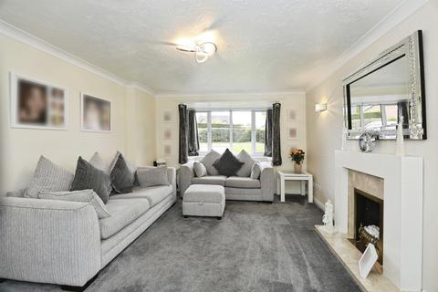 4 bedroom detached house for sale, Shavington Way, Northwich