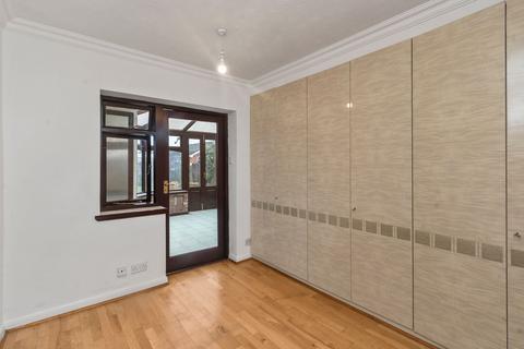 3 bedroom semi-detached bungalow for sale, Meadow Lane, Fearnhead, WA2