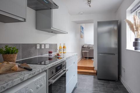 3 bedroom apartment for sale, Falmouth