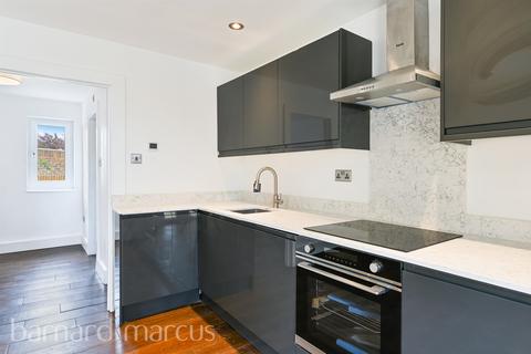 undefined, Barnlea Close, Feltham