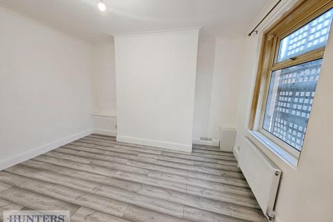 2 bedroom terraced house to rent, Ashton Street, Easington Colliery