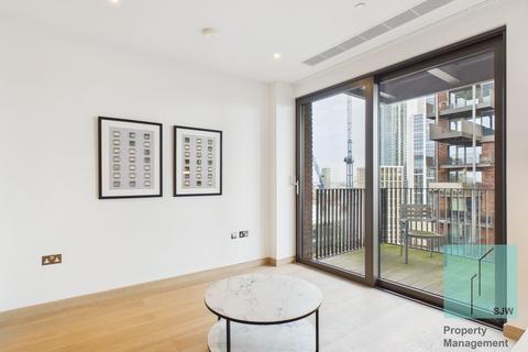 2 bedroom apartment to rent, Viaduct Gardens, London SW11