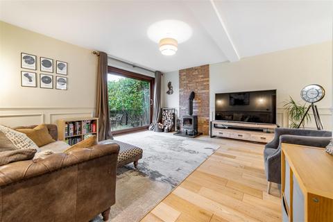 4 bedroom semi-detached house for sale, Hawthorn Grange, Brunton Lane, NE13